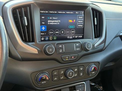 Used 2022 GMC Terrain AT4 w/ Infotainment Package II image 10