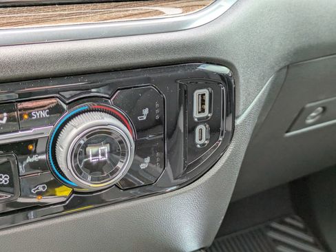 New 2025 Chevrolet Silverado 1500 RST w/ Convenience Package II image 27