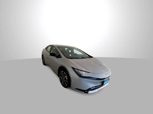 New 2026 Toyota Prius Plug-In Hybrid image 2