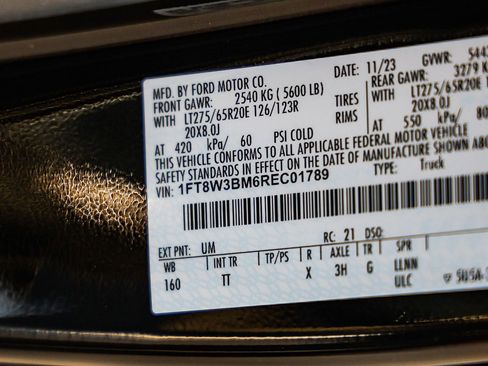 Used 2024 Ford F350 Limited w/ FX4 Off-Road Package image 27