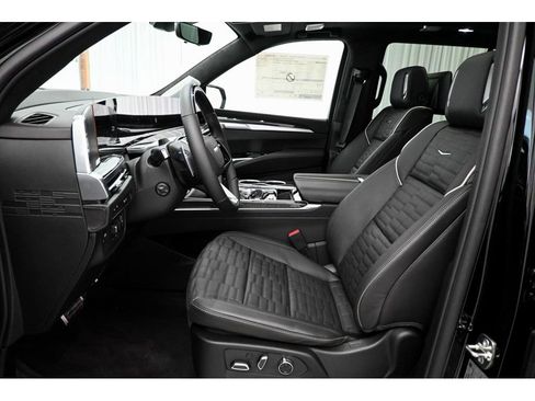 New 2026 Cadillac Escalade V image 23