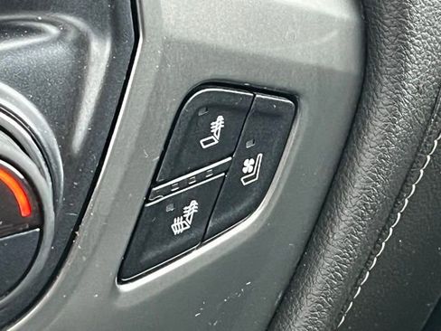 Used 2018 Chevrolet Silverado 1500 LTZ Z71 w/ LTZ Plus Package image 27