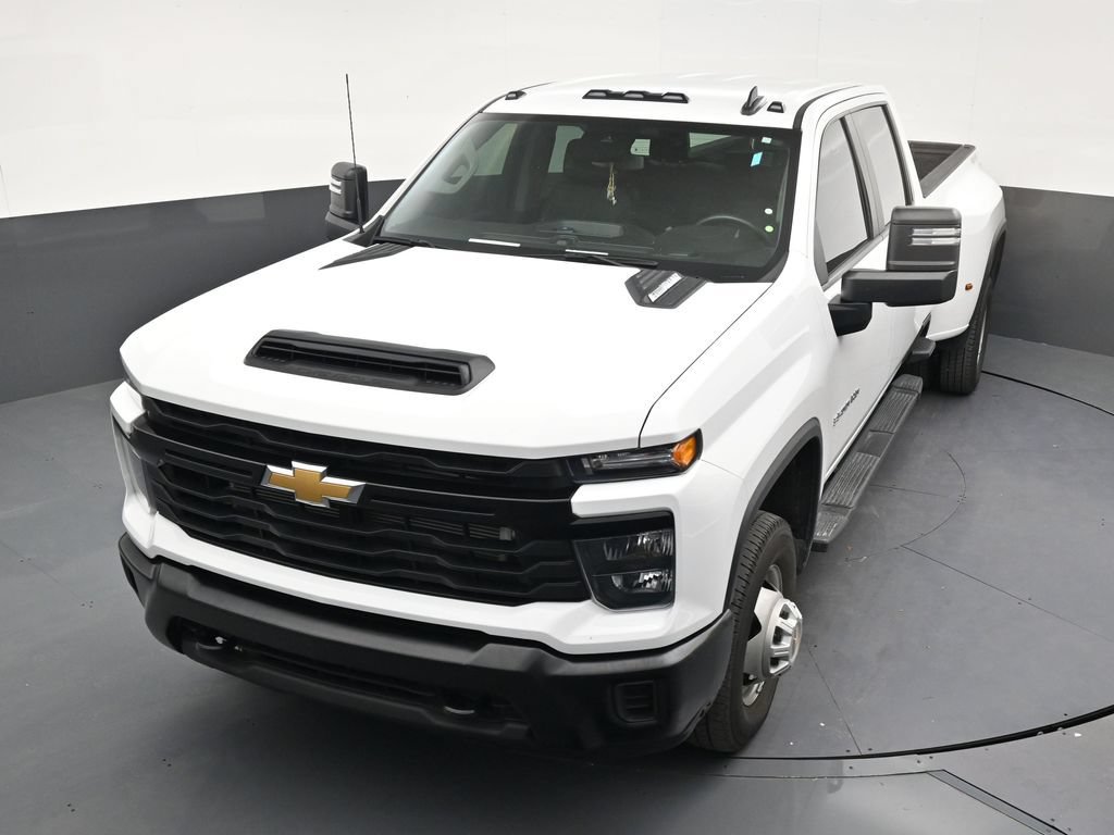 Used 2025 Chevrolet Silverado 3500 W/T AWD/4WD image 18