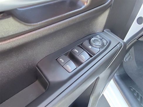 Used 2026 Chevrolet Silverado 1500 Custom image 22