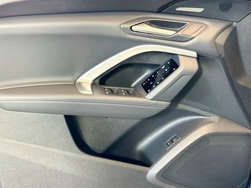 New 2025 Audi Q5 Premium Plus image 15