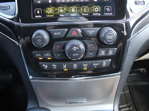 Used 2021 Jeep Grand Cherokee Limited w/ Quick Order Package 28K 80th AWD/4WD image 31