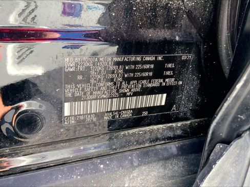 Used 2021 Toyota RAV4 Limited image 35