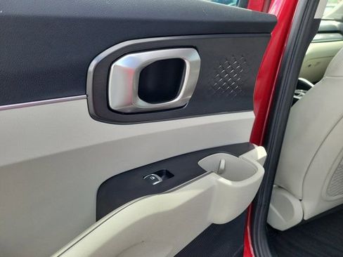 Used 2021 Kia Sorento S image 15