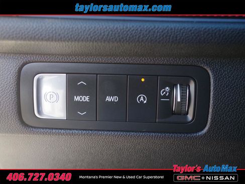 Used 2024 Chevrolet Traverse RS w/ LPO, Floor Liner Package AWD/4WD image 33