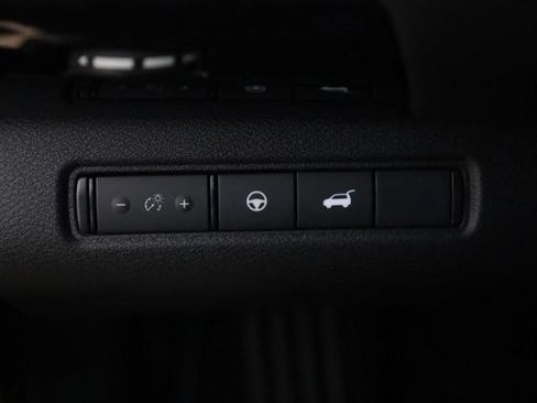 New 2026 Nissan Pathfinder SV AWD/4WD image 12