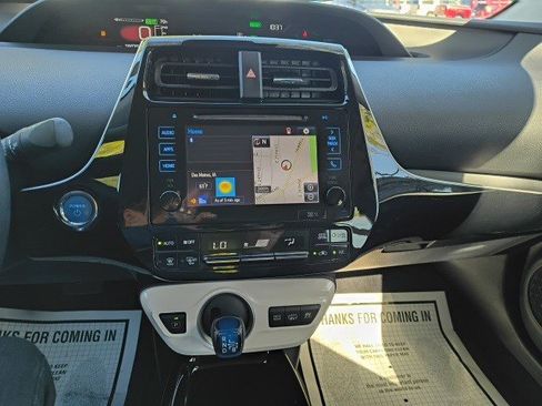 Used 2017 Toyota Prius Prime Plus FWD image 23