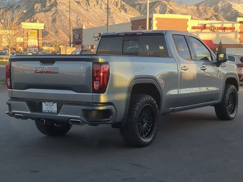 Used 2023 GMC Sierra 1500 Elevation w/ Preferred Package image 3