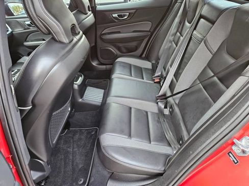 Used 2019 Volvo S60 T8 R-Design AWD/4WD image 14