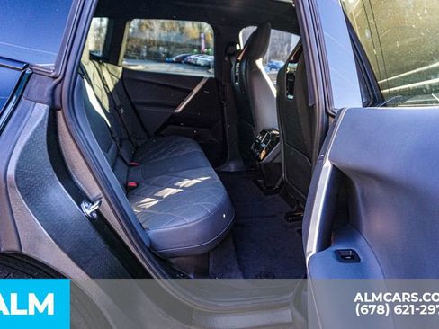Used 2023 BMW iX xDrive50 w/ Premium Package image 23