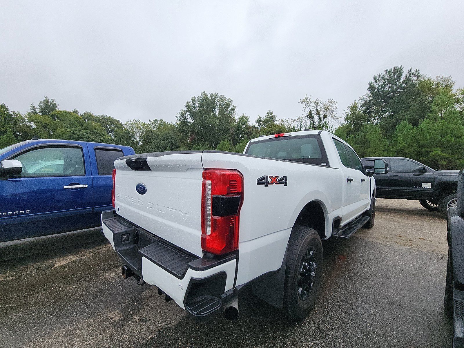 Used 2024 Ford F250 XL w/ STX Appearance Package AWD/4WD image 5