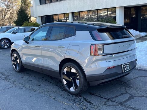 New 2026 Volvo EX30 Plus w/ Protection Package Premier image 4