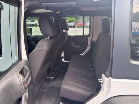 Used 2013 Jeep Wrangler Unlimited Sport AWD/4WD image 14