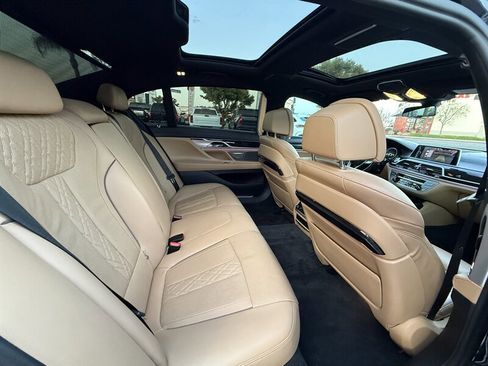 Used 2017 BMW 740i RWD image 41