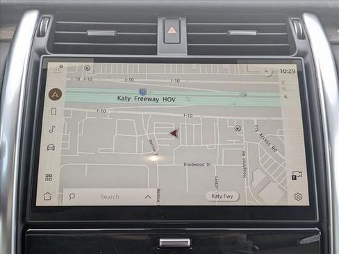 New 2025 Land Rover Discovery Dynamic SE image 14