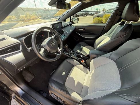 Used 2022 Toyota Corolla XSE FWD image 7