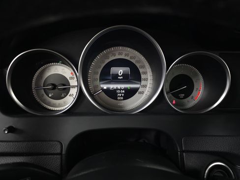 Used 2013 Mercedes-Benz C 300 4MATIC Sedan image 17