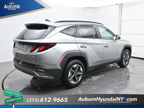 New 2026 Hyundai Tucson SEL AWD/4WD image 2