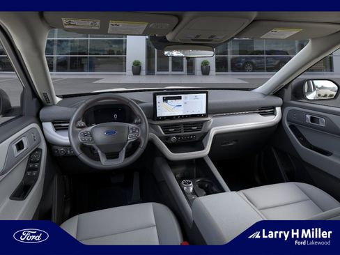 New 2026 Ford Explorer Active AWD/4WD image 9