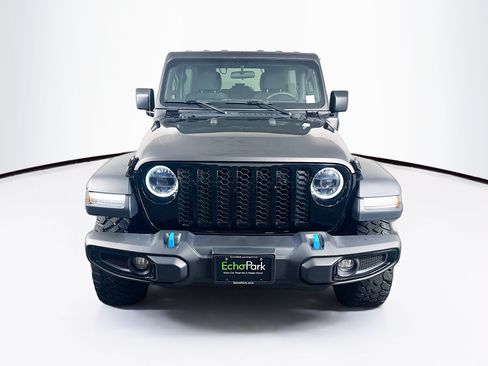 Used 2023 Jeep Wrangler Unlimited AWD/4WD image 2