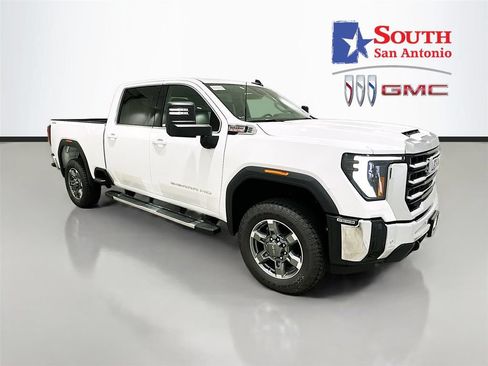 New 2026 GMC Sierra 2500 SLE AWD/4WD image 1