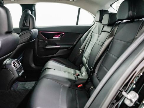 Used 2025 Mercedes-Benz C 300 Sedan image 18