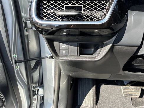 Certified 2025 Acura ADX A-Spec image 17