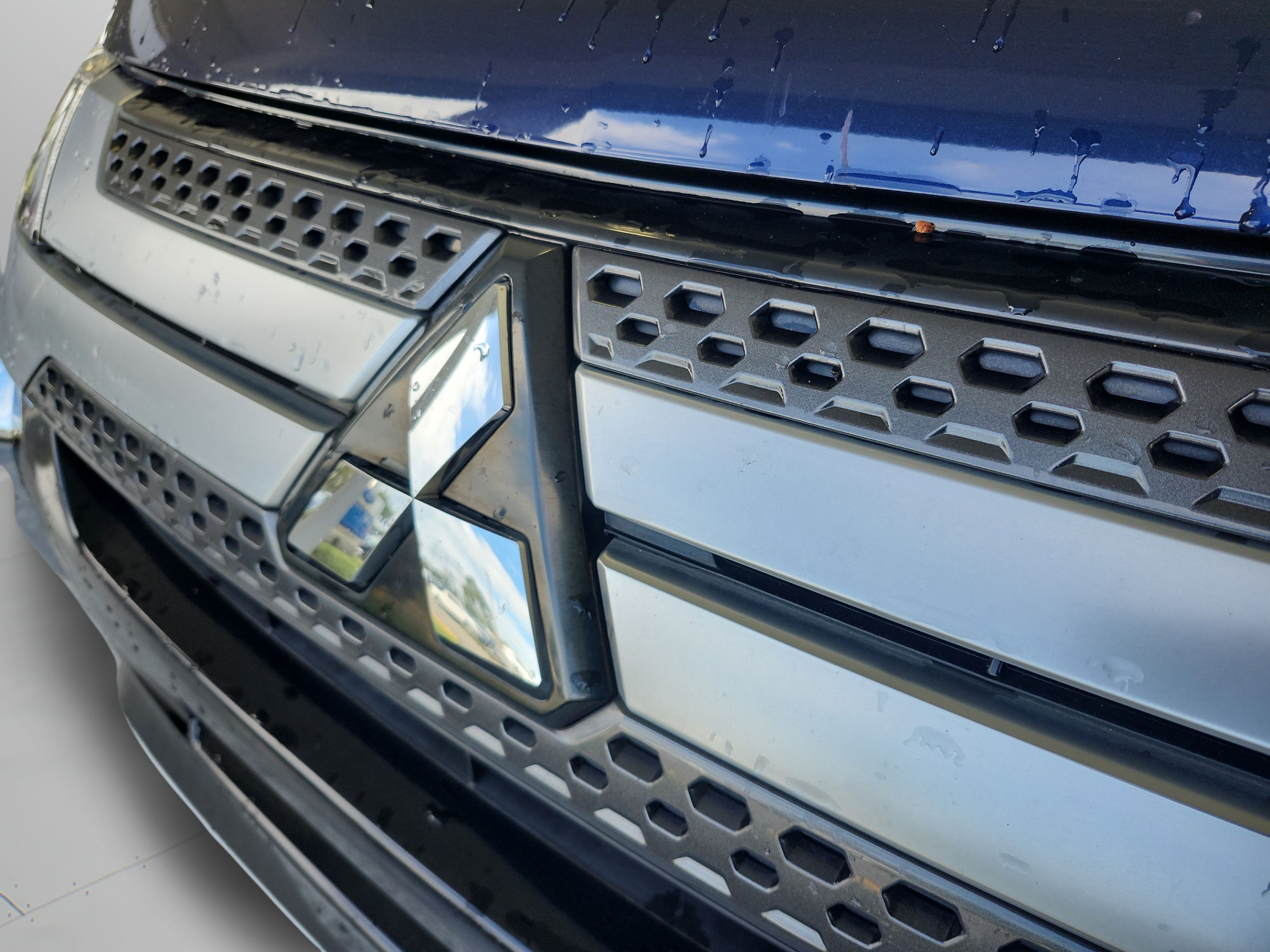 Used 2020 Mitsubishi Outlander ES FWD image 22
