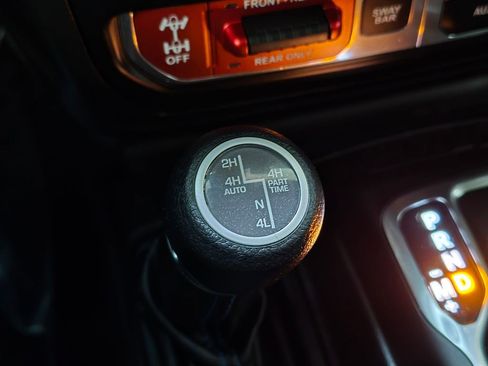 Used 2021 Jeep Wrangler Unlimited Rubicon 4xe w/ Steel Bumper Group image 33