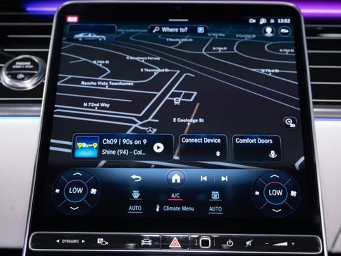 New 2025 Mercedes-Benz Maybach S 680 4MATIC image 23