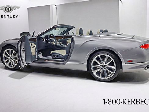 Used 2023 Bentley Continental GT Azure image 6