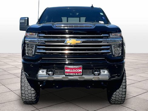 Used 2020 Chevrolet Silverado 2500 High Country w/ Z71 Off-Road Package image 3