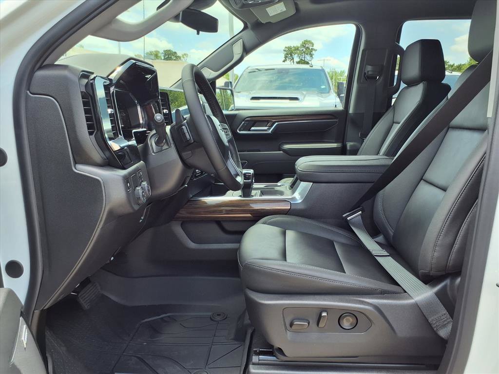 New 2026 Chevrolet Silverado 1500 RST RWD image 11