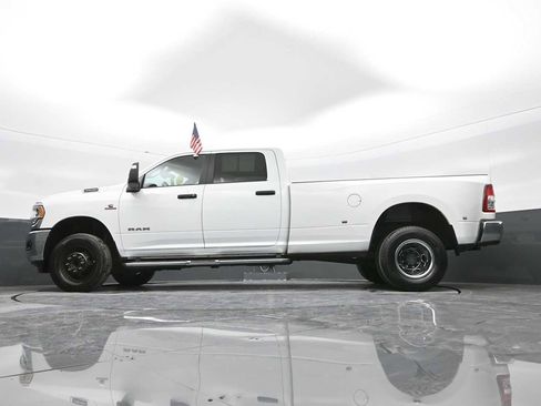 Used 2024 RAM 3500 Big Horn image 32