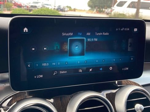 Used 2022 Mercedes-Benz GLC 300 image 20