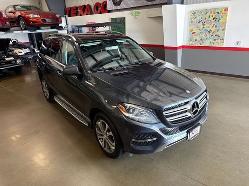 Used 2016 Mercedes-Benz GLE 350 4MATIC image 4
