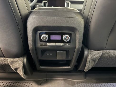 New 2026 GMC Acadia Elevation w/ Elevation Premium Package image 19