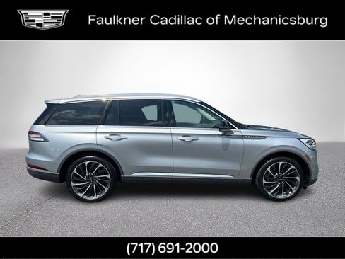Used 2020 Lincoln Aviator Reserve w/ Equipment Group 202A AWD/4WD image 4