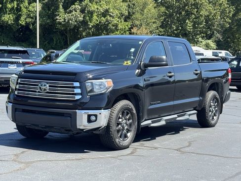 Used 2021 Toyota Tundra SR5 image 2