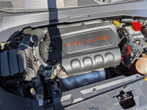 Used 2022 Jeep Compass Limited w/ Sun and Sound Group image 28