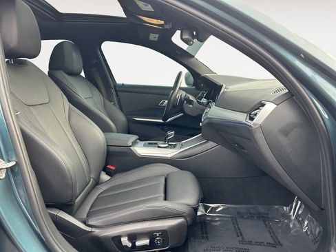 Used 2021 BMW 330i xDrive Sedan w/ Premium Package image 10