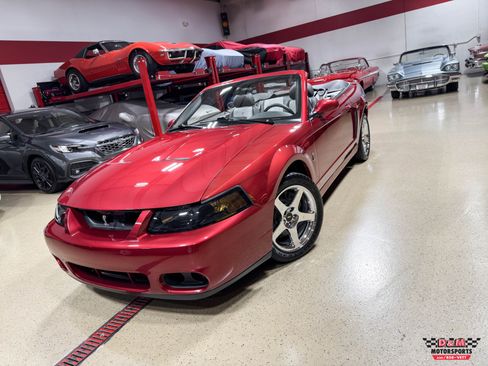 Used 2003 Ford Mustang SVT Cobra Convertible RWD image 32