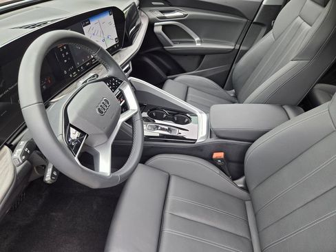 Certified 2025 Audi Q5 Premium Plus AWD/4WD image 17