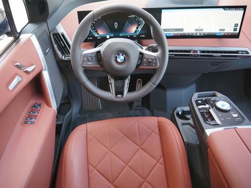 New 2026 BMW iX xDrive45 w/ M Sport Package image 15