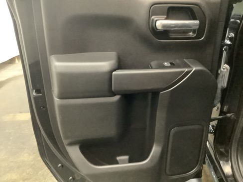 Used 2019 GMC Sierra 1500 4x4 Double Cab w/ X31 Off-Road Package image 21