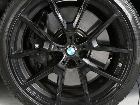 Used 2025 BMW M850i xDrive Coupe w/ M Sport Professional Package image 13